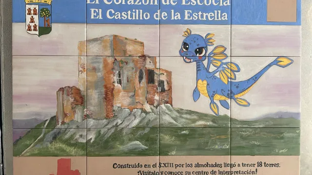 Mosaico interpretativo del castillo de Teba y un personaje azul.
